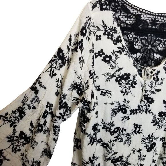 Torrid Womens 0X White Floral Print Long Sleeve Cr - Picture 5 of 8